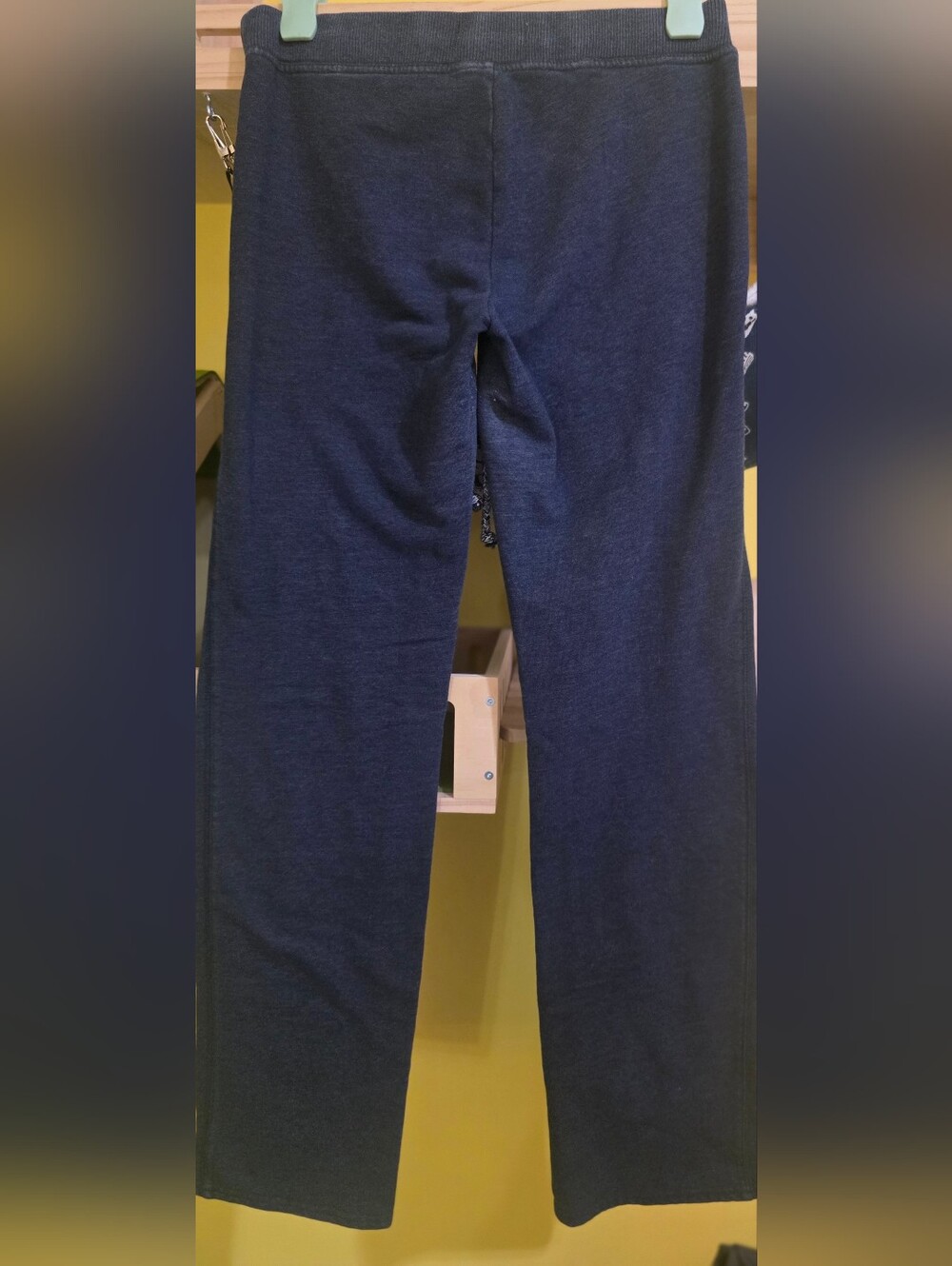 Hollister Women's Navy Drawstring Joggers with Script Logo - Picture 3 of 3